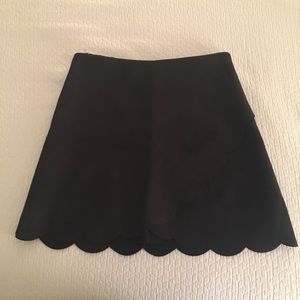 NWOT Lush Mini Skirt w Scalloped Hem